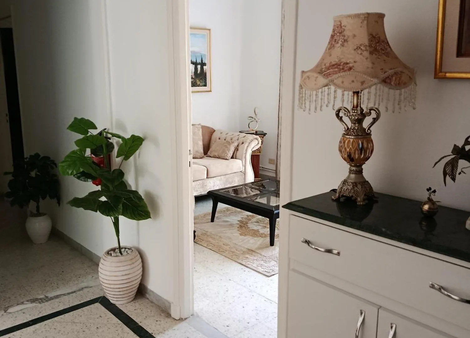 Alliance Tunis Apartament